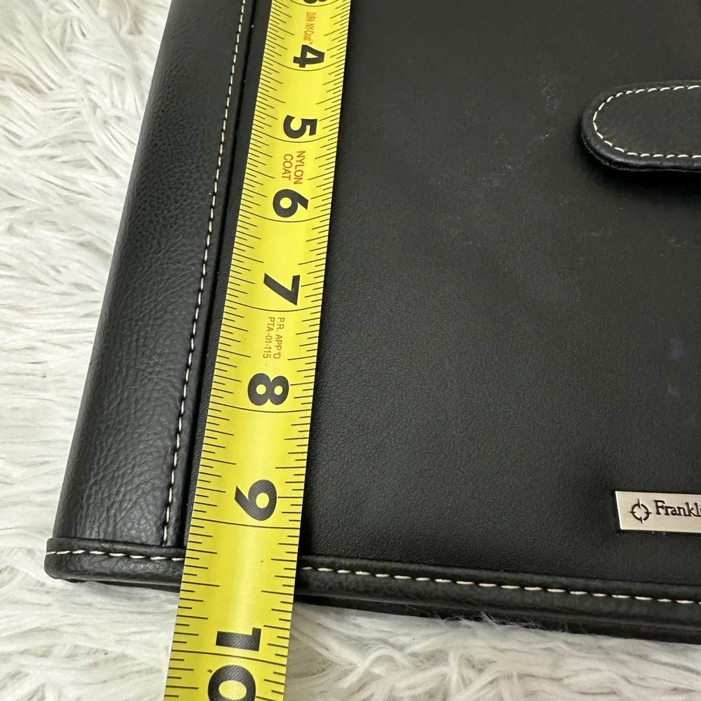 Franklin Covey Black Faux Leather Planner Binder Cover 9 x 7 inch